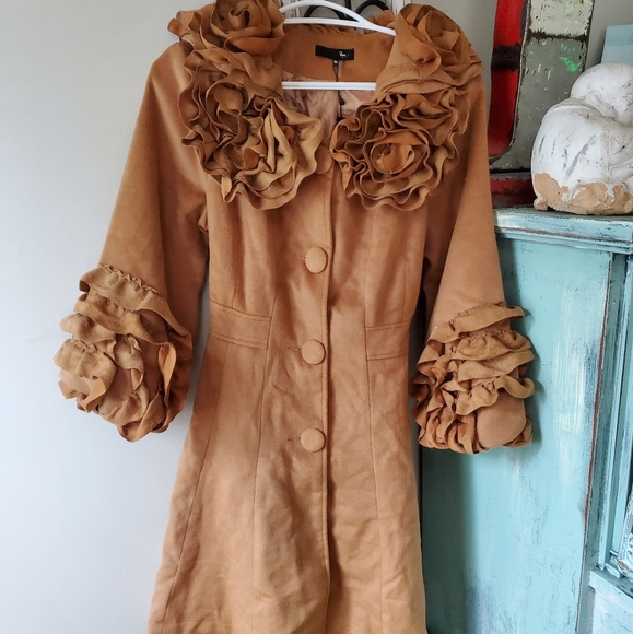 Ryu faux suede tan ruffle coat - Picture 1 of 3